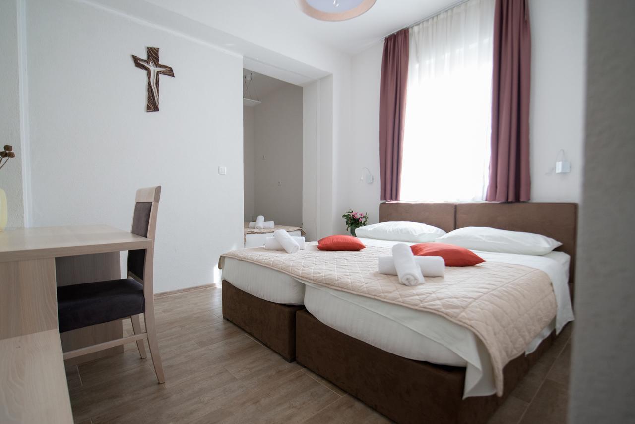 Međugorje Hotel Olivia מראה חיצוני תמונה